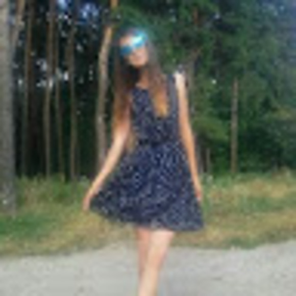 Meet your Posher, Marta - Picture 1 of 1